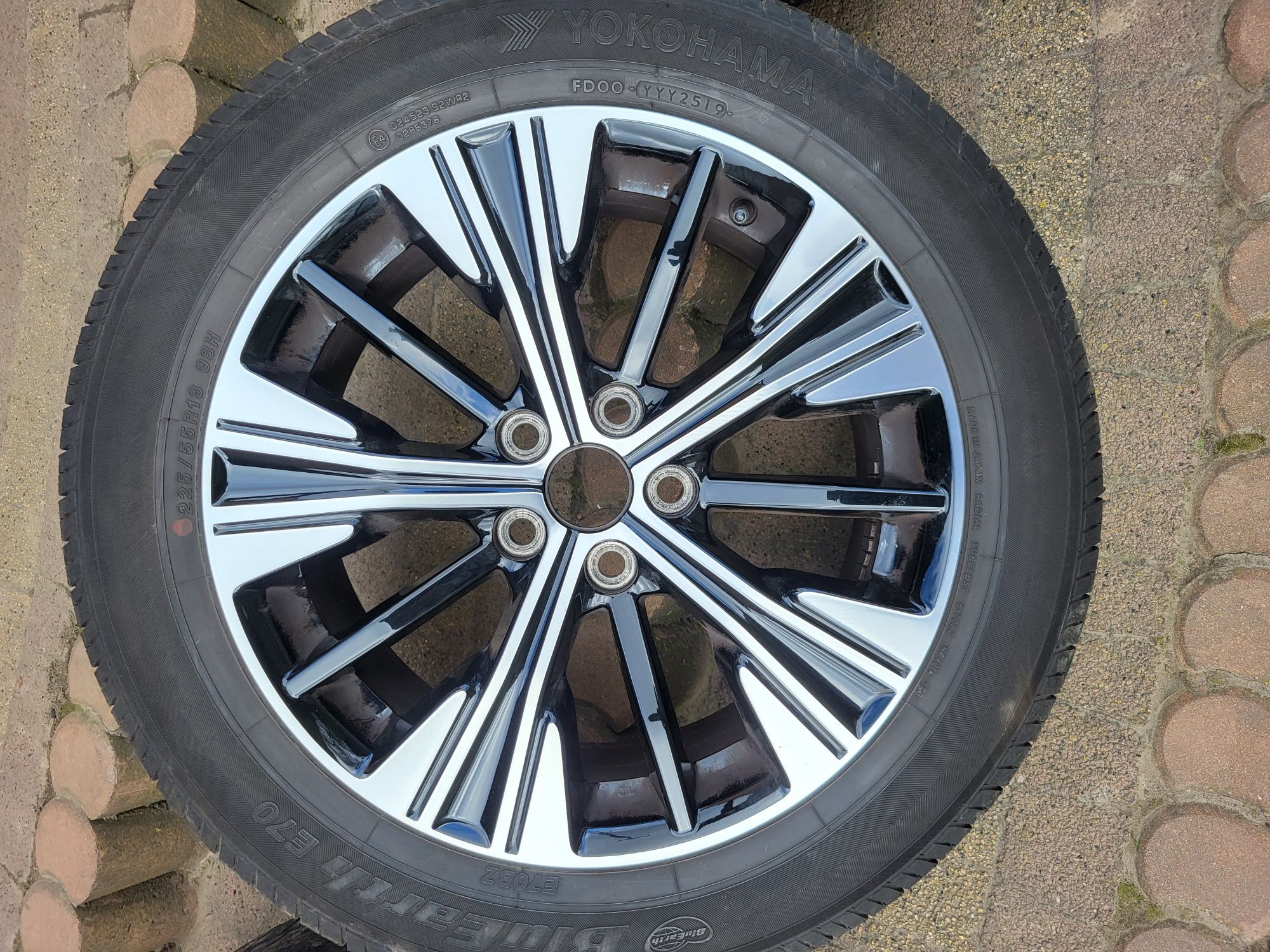 Felgi 18" Mitsubishi Outlander 5x114.3 Opony letnie 225/55/18