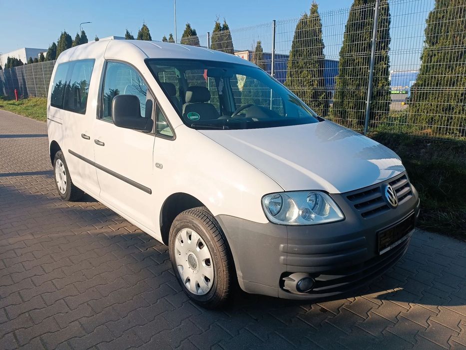 Volkswagen Caddy 1.9 105 KM TDI bez rdzy nowe opony z Niemiec