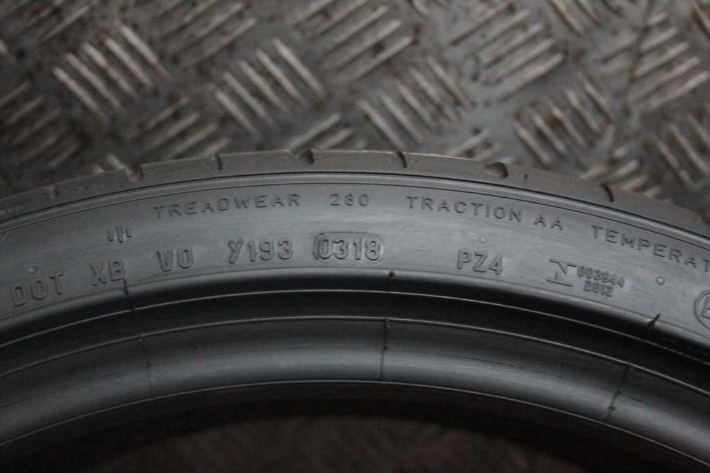 235/35/19 Pirelli P Zero 235/35 R19 91Y XL