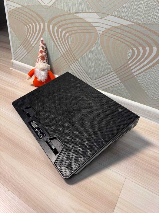 Подставка для ноутбука｜17,3"｜Регулировка скорости/Наклон/RGB подсветка