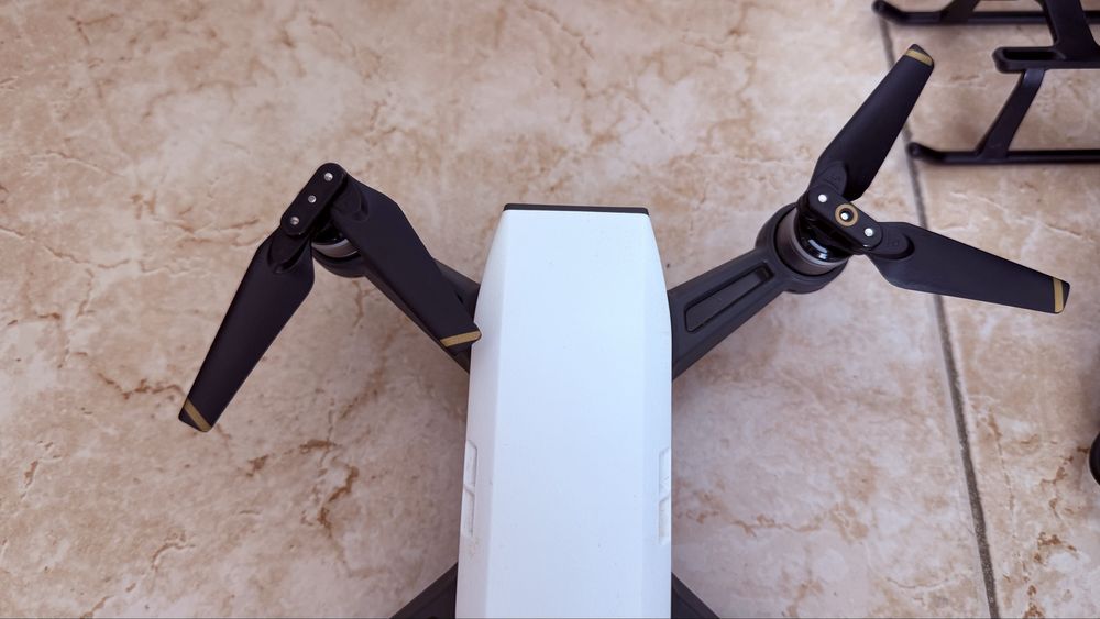 Drone dji spark fly more combo