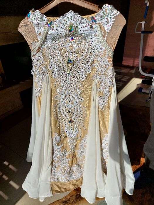 Костюм для східних танців зріст 145-150см на класику, естрадна пісня