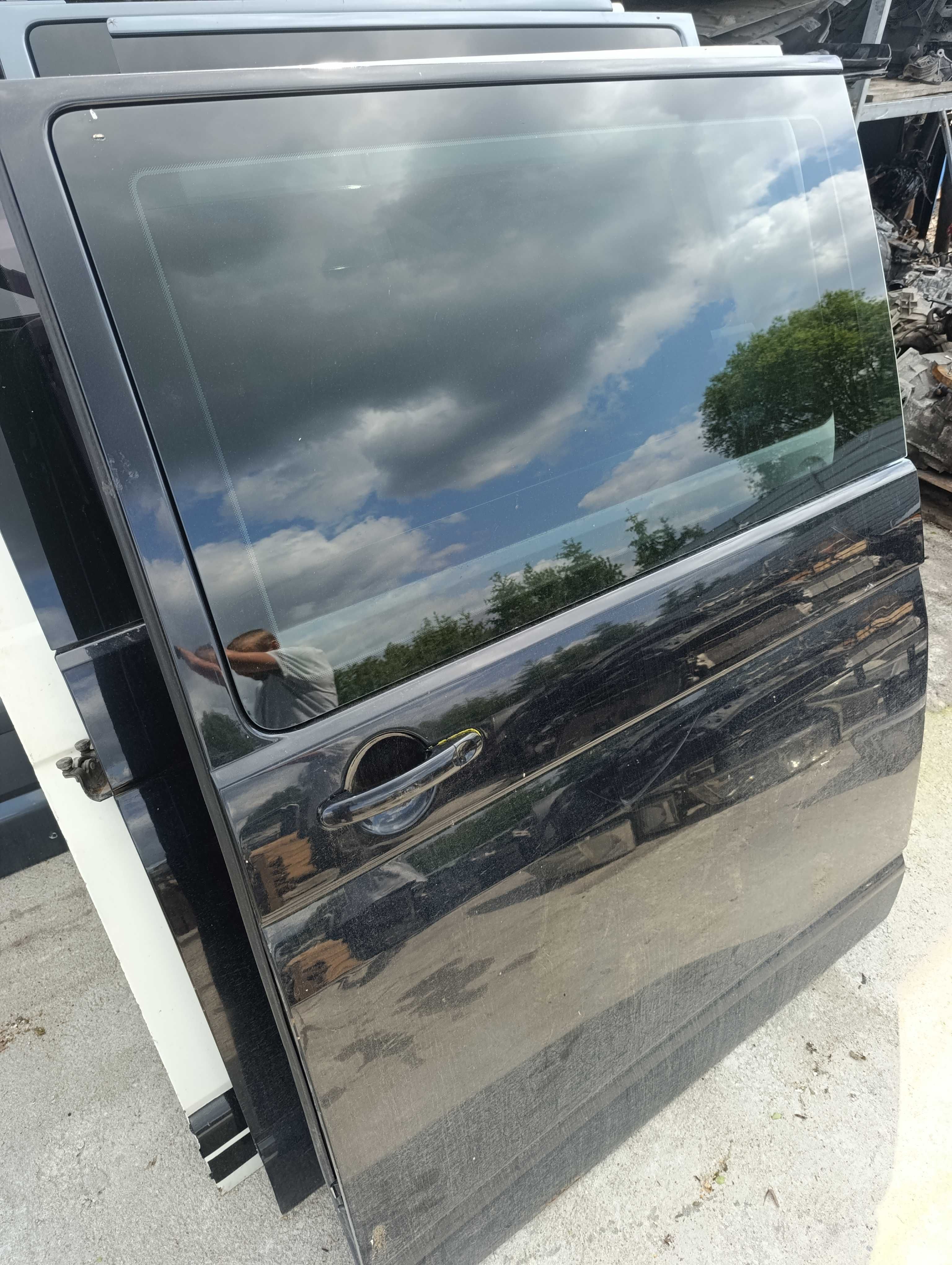 Drzwi przesuwne VW T5 T5 lift lewe czarne