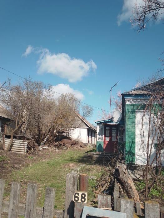 Продам будинок біля лісу та ставка