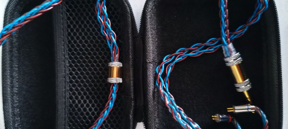 Kabel  zbalansowany  H03 4.4mm 0.78 Nowy