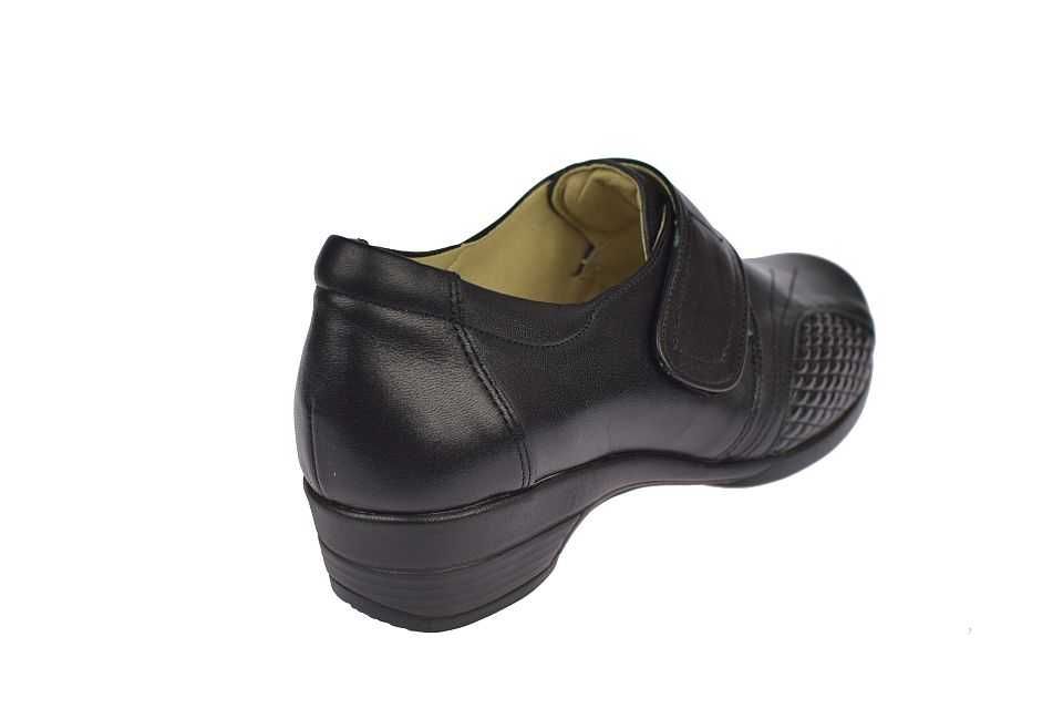 Skórzane buty damskie na haluksy na rzepy Polskie AG-1470 czarne r. 40