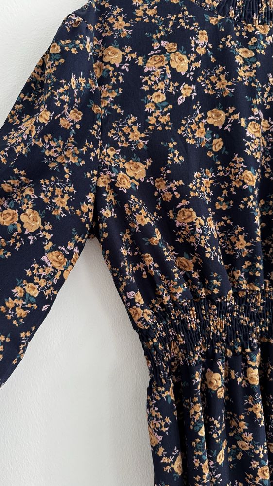 Vestido curto com manga