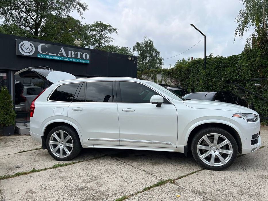 Volvo XC90  в кредит без авансу