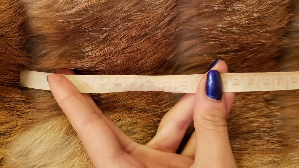 Шикарная лисья жилетка поперечка, натуральный мех