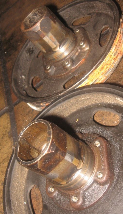 pompa oleju piasta OPEL CORSA C AGILA A MERIVA A 1.2 1.4 16V 90529559