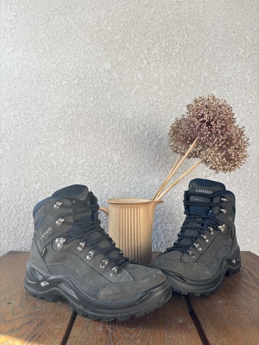 Ботинки Lowa Gore-Tex 39