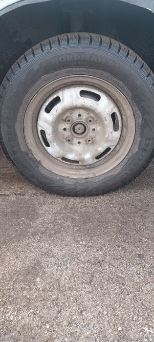 Продам диски шины ВАЗ r13 r14 запаски