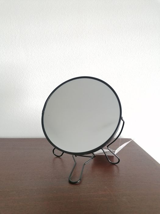 Espelho de mesa de aumento