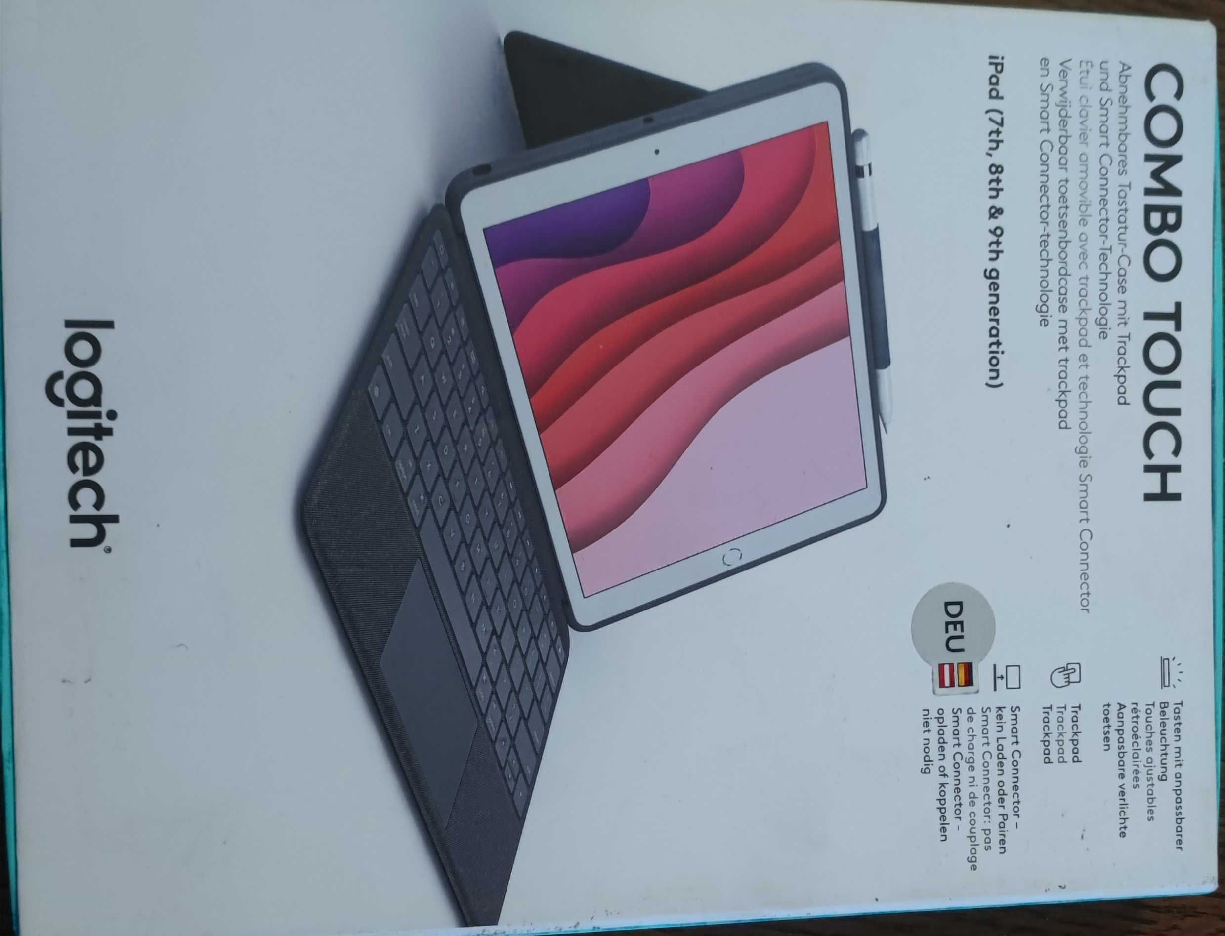 Клавіатура Logitech Combo Touch for iPad 10.2"  (920-009624) Вітрина