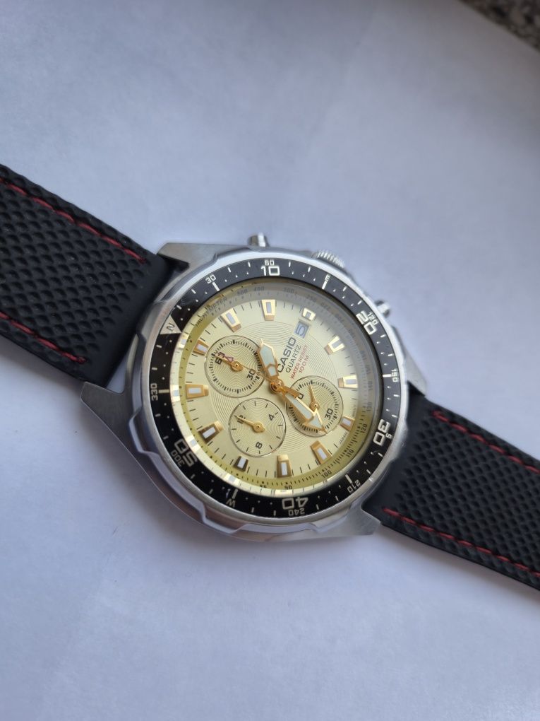 Zegarek Casio Amw-330 vintage retro