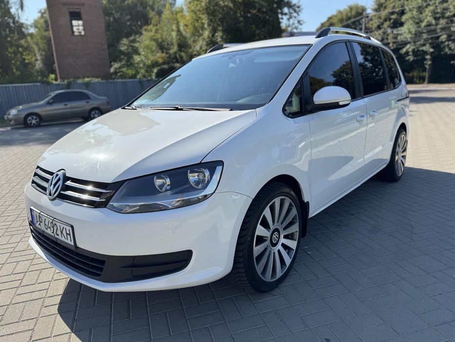 VW Sharan 2.0 tdi 2011 рік