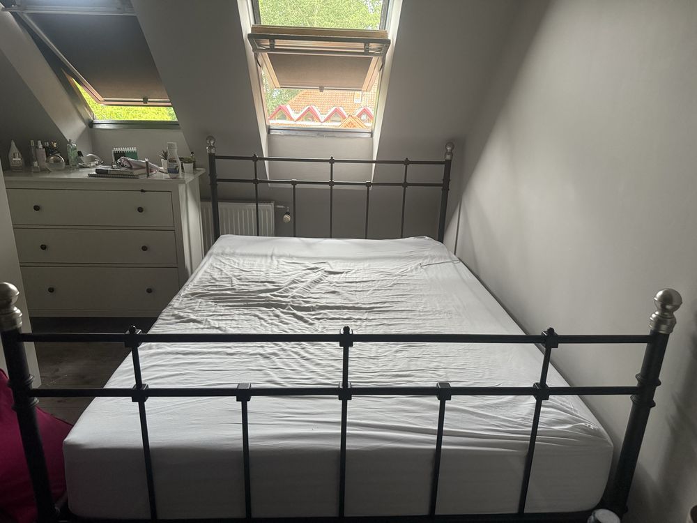 rama lozk ikea SVELVIK