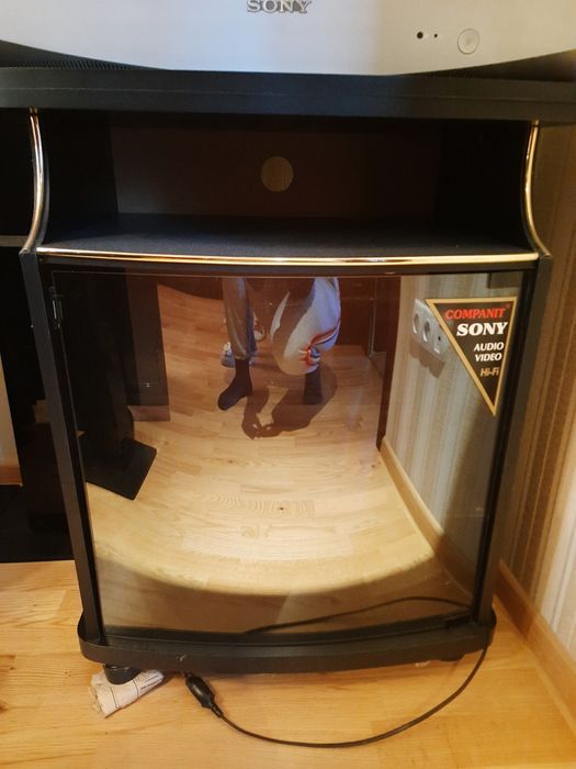 Продам два телевизора в отличном  состоянии,  рабочие