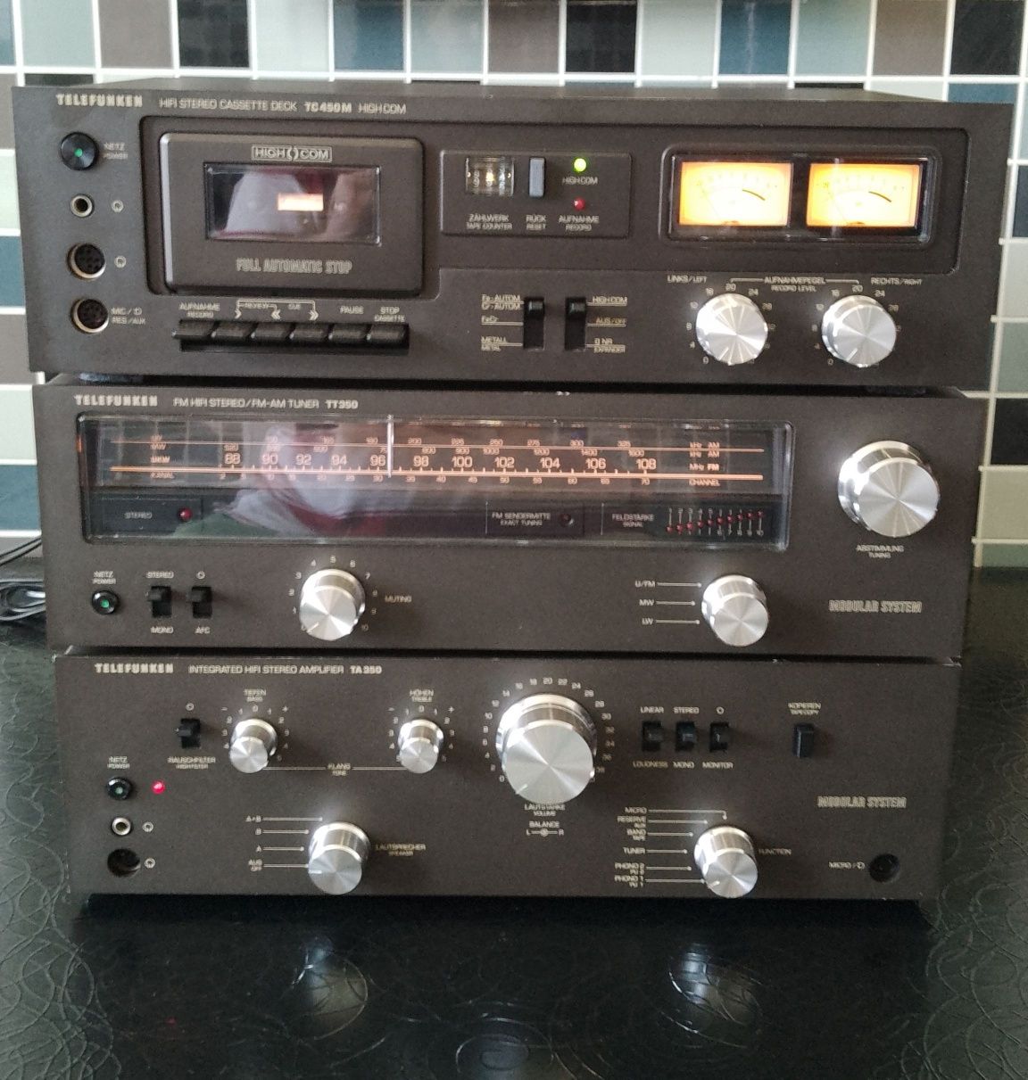 Telefunken TA350;TT350;TC450 Музична стійка