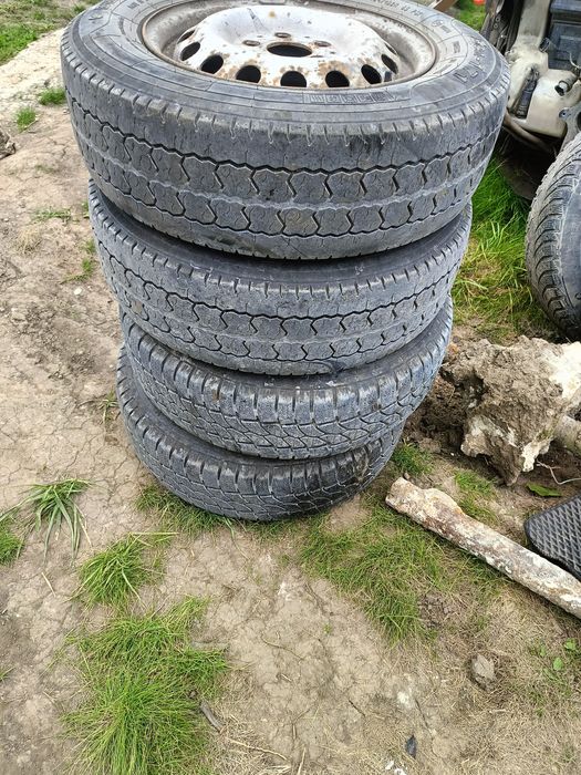 Шини диски резина колеса Mercedes Vito бус мінівен 5×112 R15