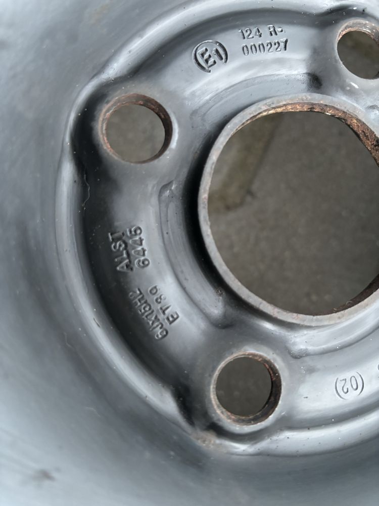 ND Felgi stalowe 15” 4x100 Opel czujniki TPMS