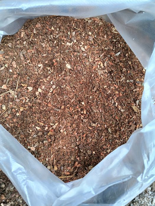 Кора соснова АКЦІЯ купи крупну або середню і получи мульчу у подарунок