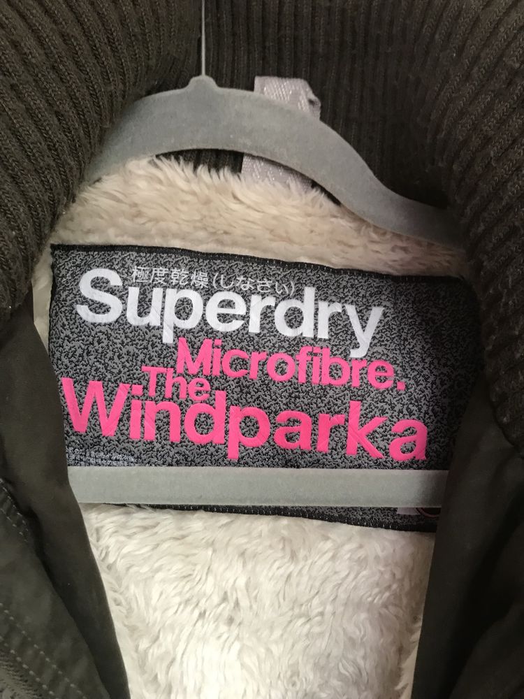 Super zimowa kurtka parka płaszczyk Superdry