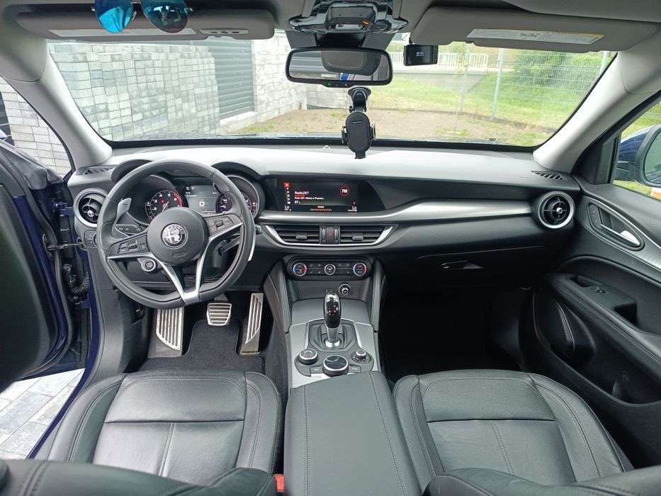 Alfa Romeo Stelvio 2.0 280 km