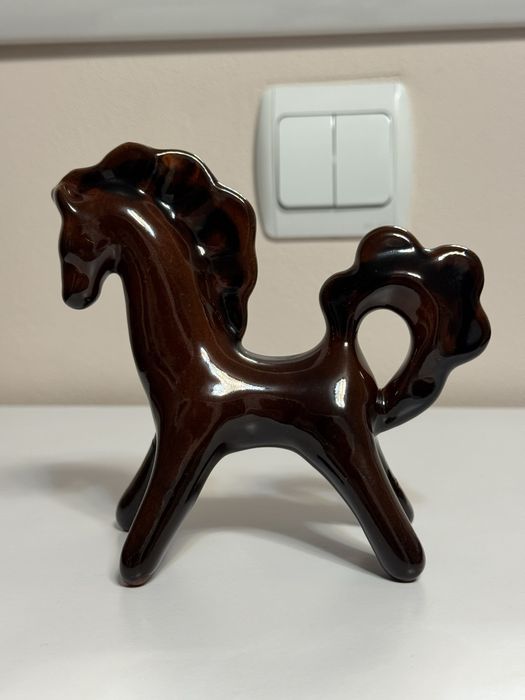 Кінь статуетка з обливної кераміки (Васильківська майоліка)