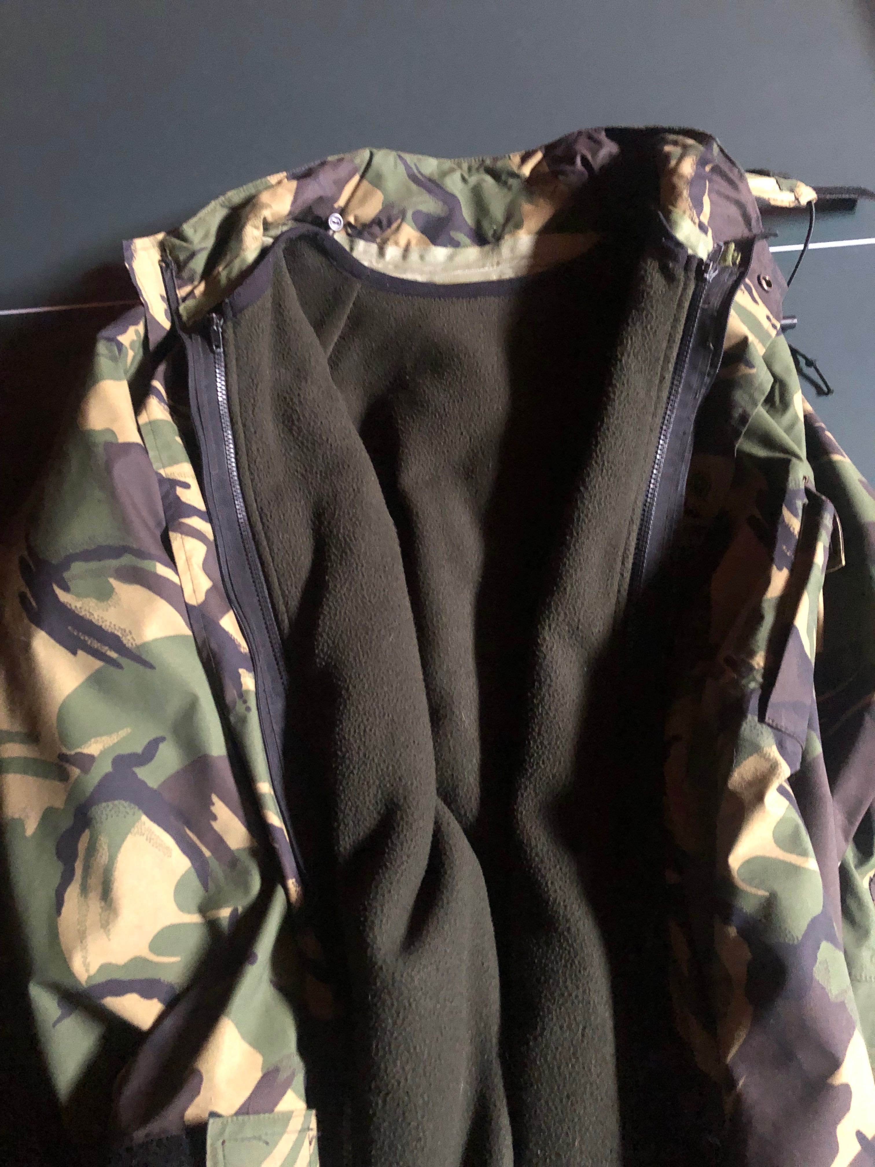 Casaco GoreTex Tamanho L