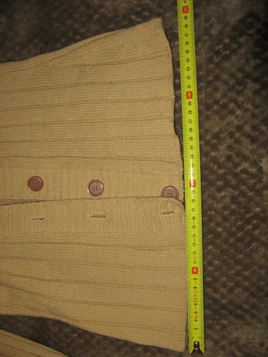 sweter z PRL * beż * bombowy sweterek * kołnierz * moda PRL
