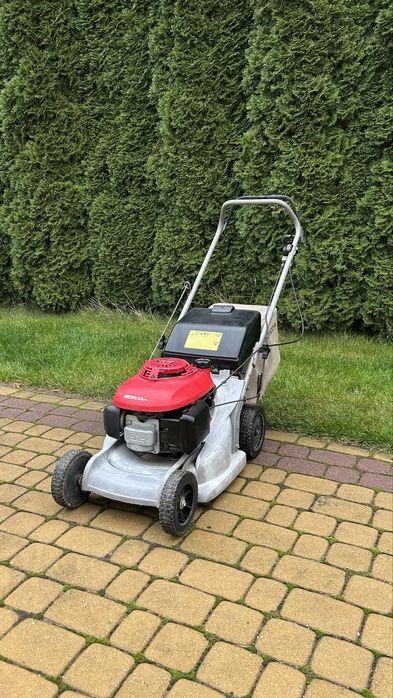 Kosiarka spalinowa HONDA