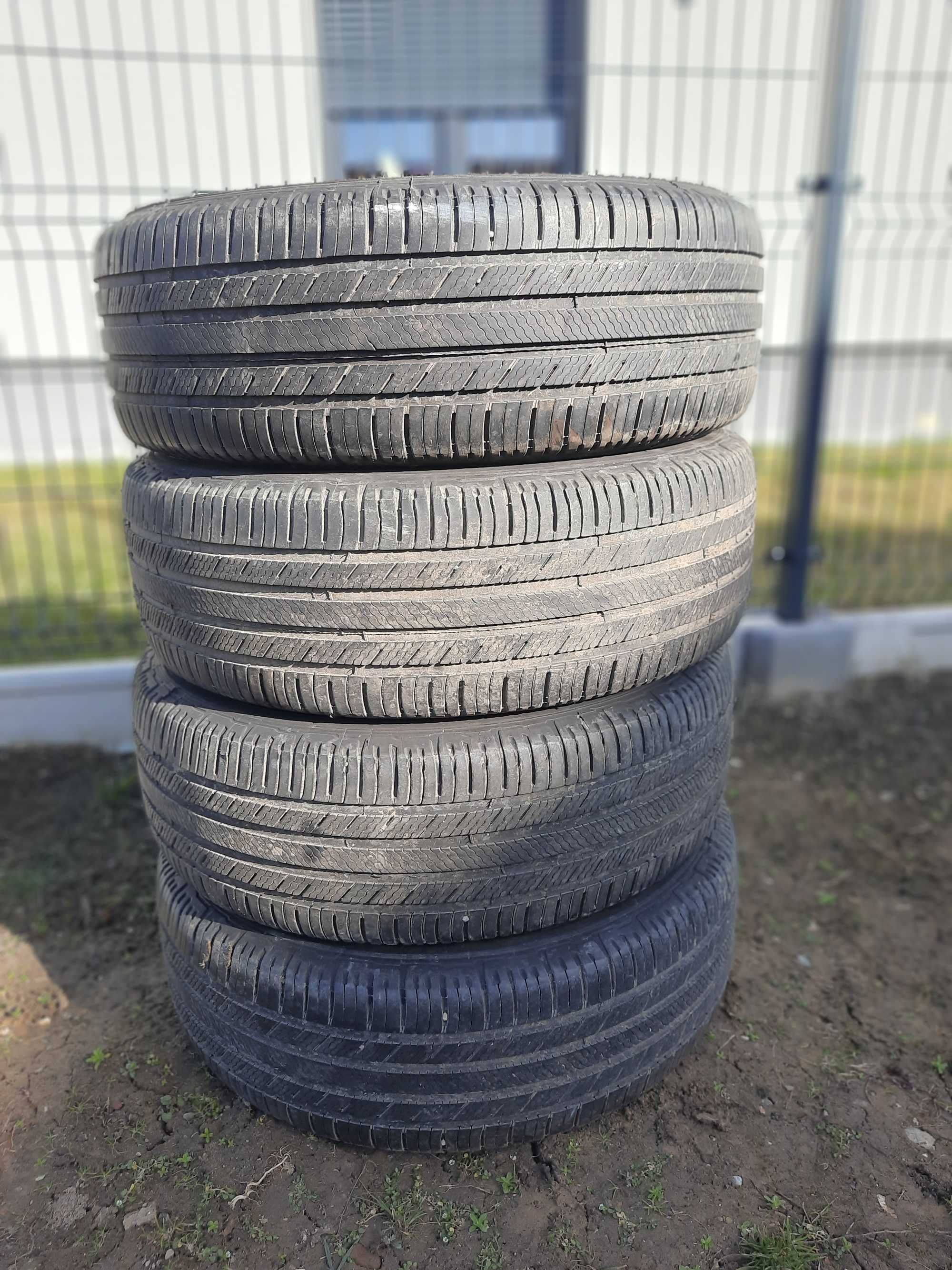 Michelin Premier LTX 4szt całoroczne 235/60/R18