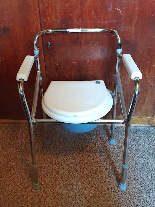 krzesło toaletowe i ławka do wanny, siedzisko.