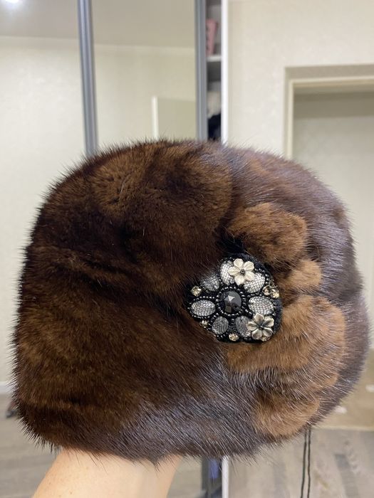 Шапка жіноча норкова , ношена, але прекрасний стан