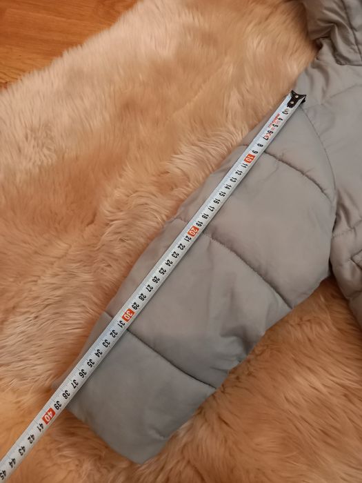 Курточка для дівчинки від Zara, 116 см.
