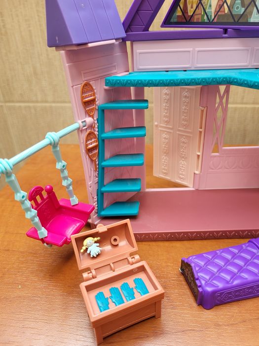 składany pałac, zamek, komnata Elsy, Frozen, Kraina Lodu Hasbro