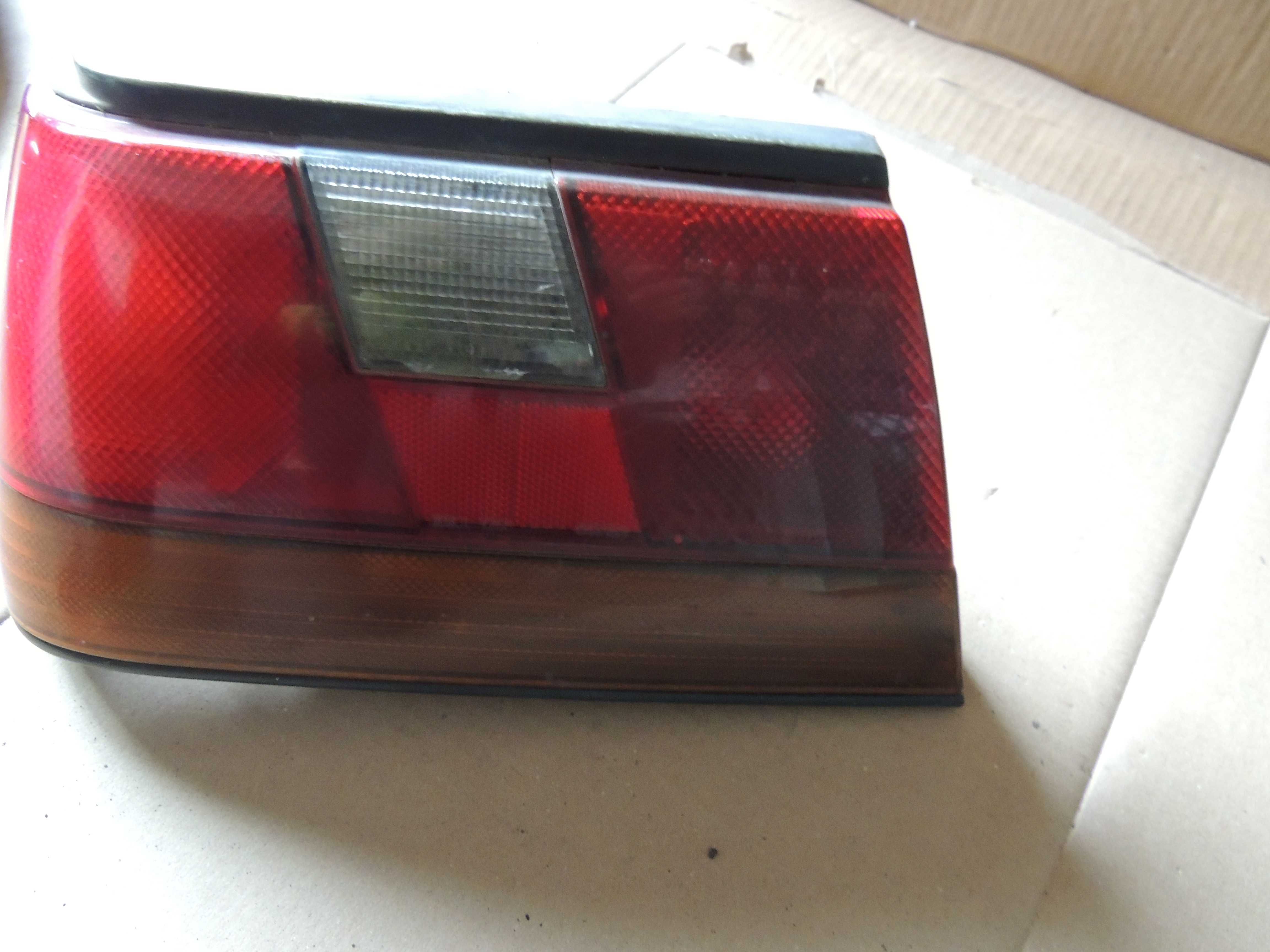 Lampa tył tylna lewa europejska Nissan Sunny N13 HATCHBACK LIFT 90,91