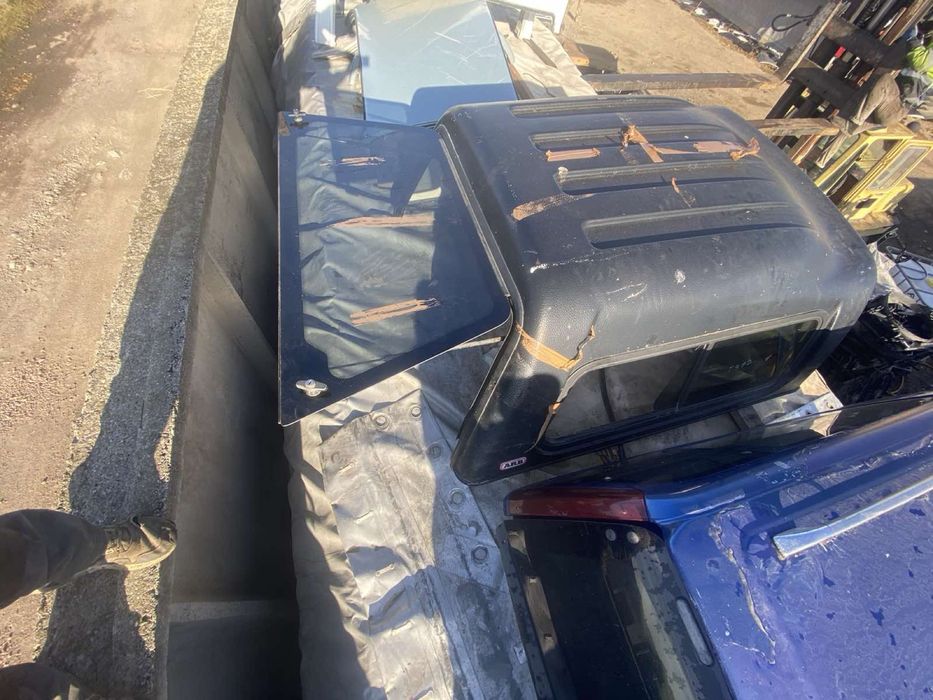 Кунг Mitsubishi L200 до 2006 року