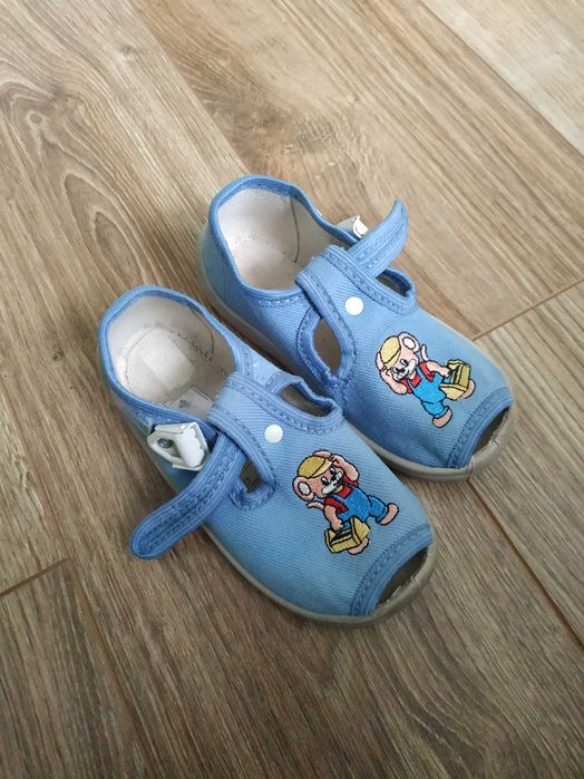 Buciki/kapcie dla dziecka
