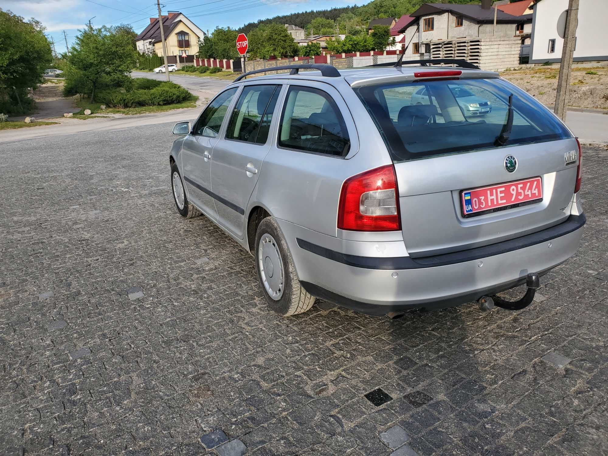 Шкода А5 1.6 MPI 2005 рік
