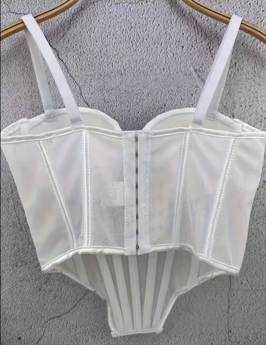 Корсет жіночий білий