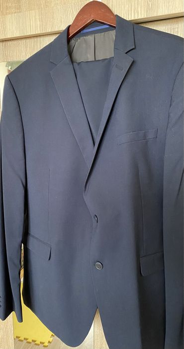 Zestaw Cały garnitur marki Angelo Litrico rozmiar XL