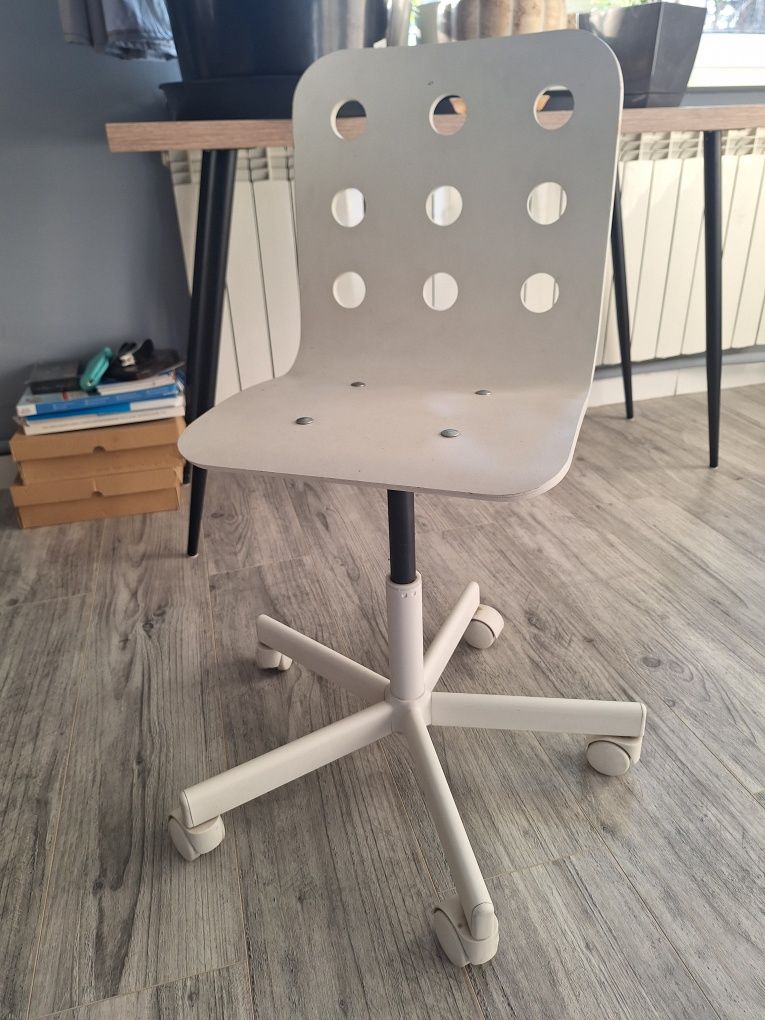 Krzesełko do biurka Ikea