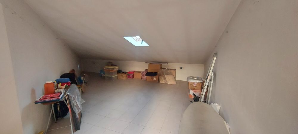 Alugo arrecadação 25 m2