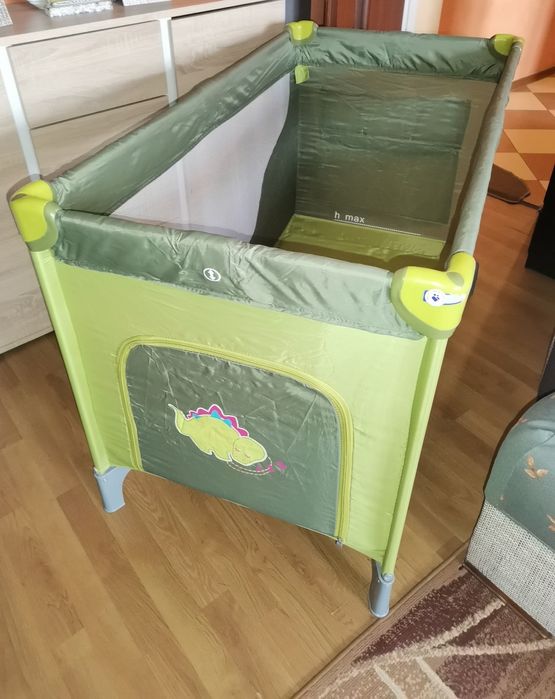 Łóżeczko turystyczne