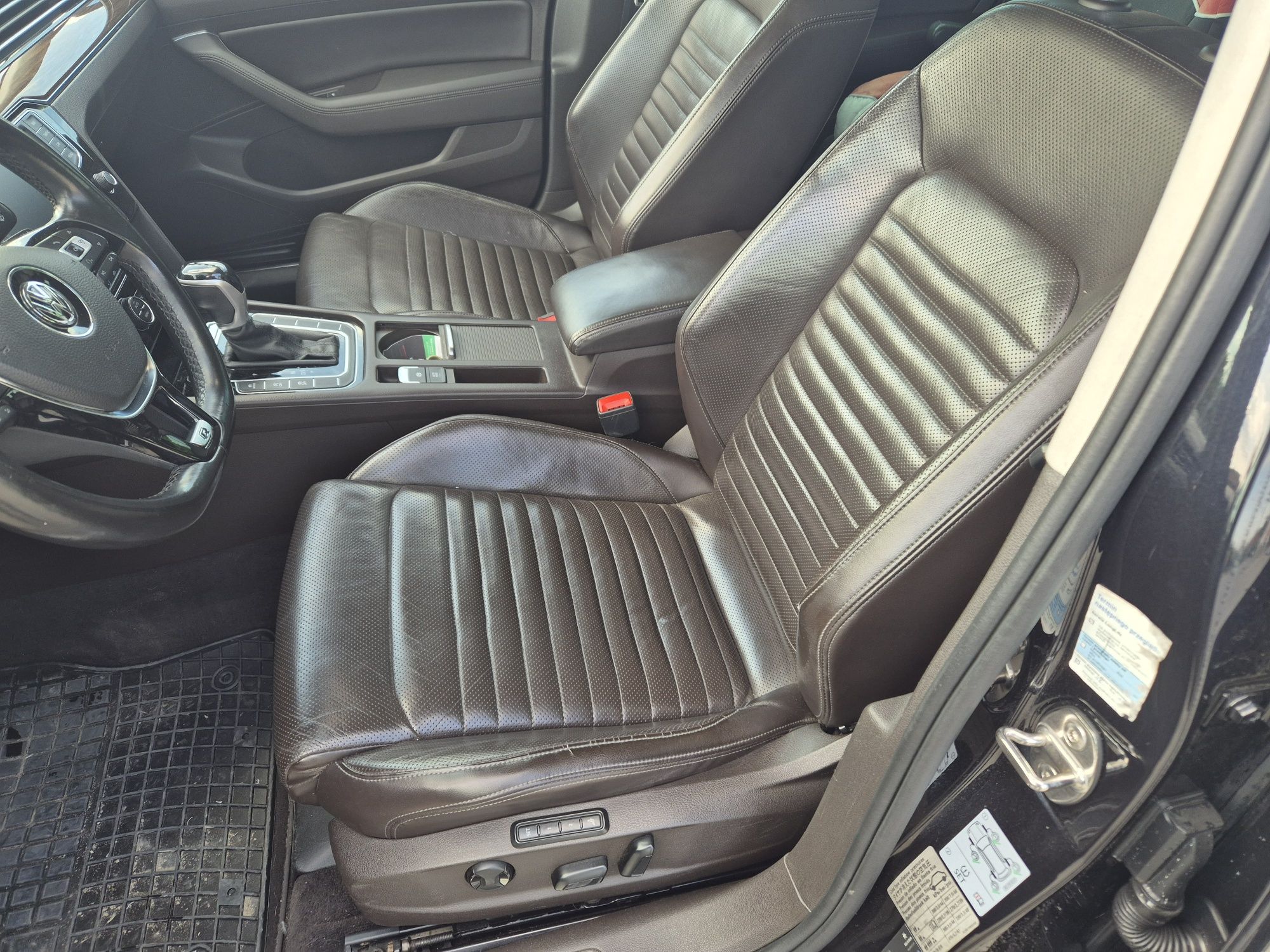 Vw Passat B8 Rline 4Motion BiTdi Salon Polska
