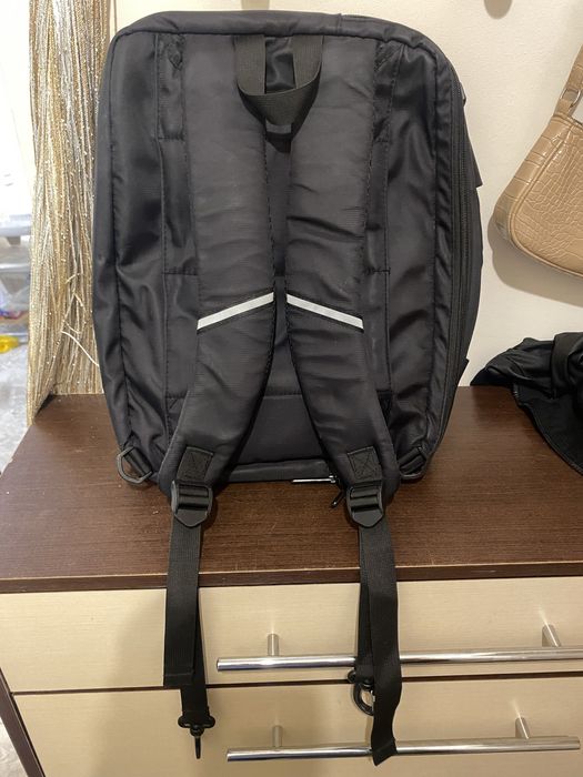 Сумка- рюкзак для ноутбука