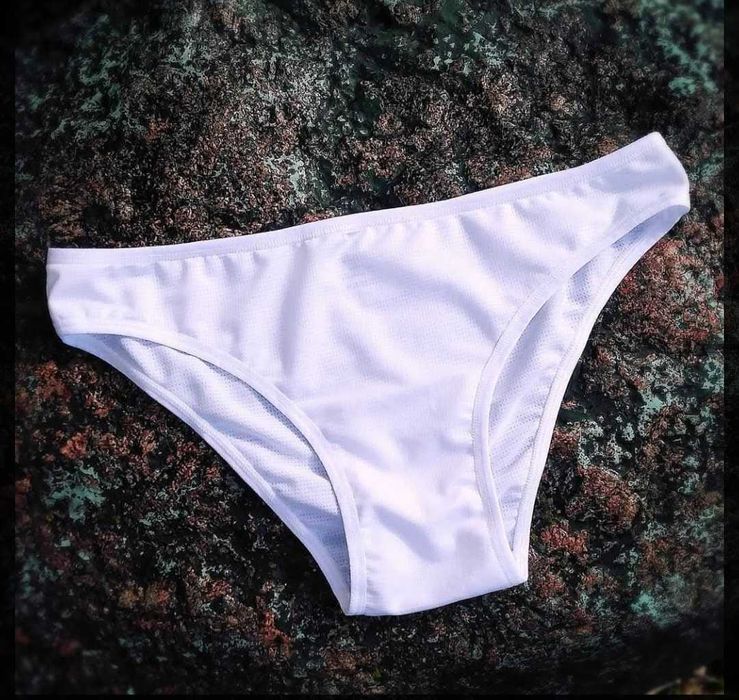 Bielizna, majtki dla kobiet gdy ochrona staje się koniecznością-roz XL