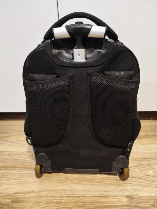 Duży plecak Iron Man na kółkach Beuniq Black dla chłopców

Duży plecak